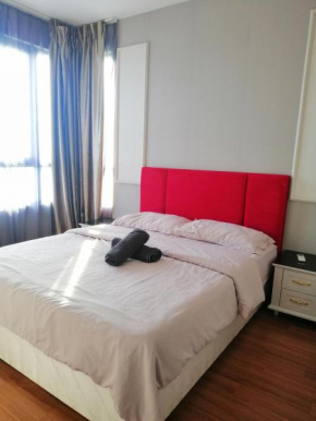 Happy Family Premier Suite [2r2b] # I-City [ Free Wifi + Parking ]